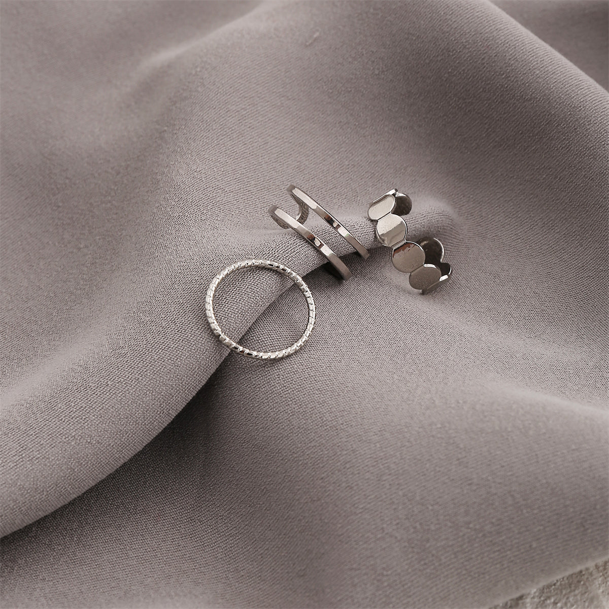Silver-Plated Layered Open Ring Set, jewelry gift sets for women, elegant gift for her, detail close-up