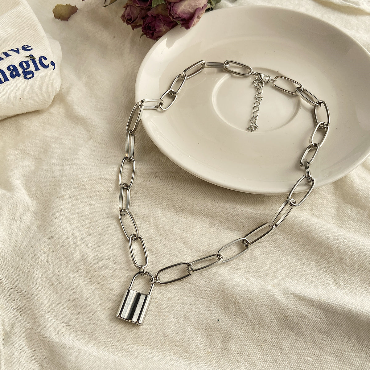 Silver-Plated Lock Pendant Necklace, silver pendant necklace for women, vintage-inspired design, lifestyle look