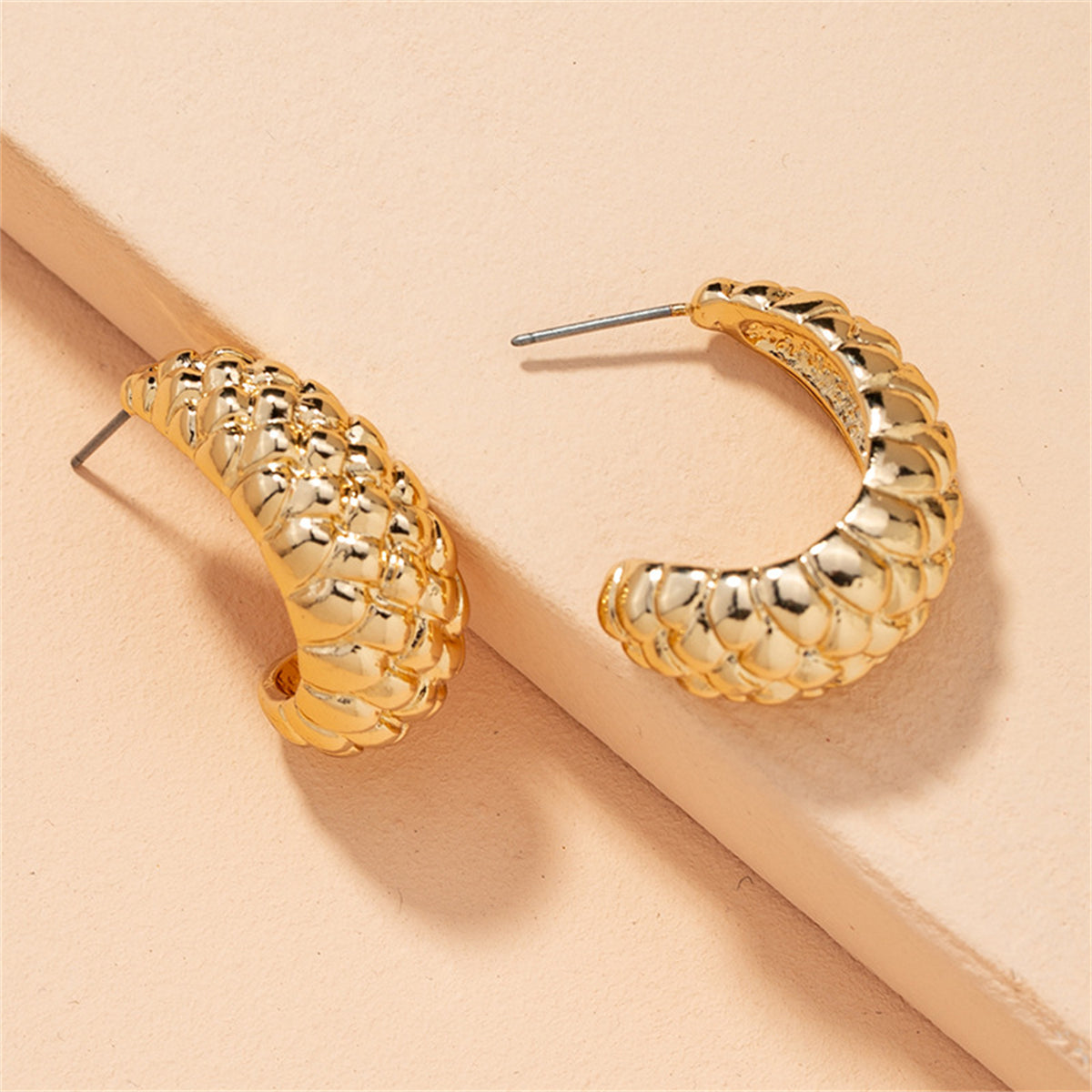 18K Gold-Plated Litchin Grain Huggie Earrings, gold huggie earrings, dainty minimalist design, lifestyle look