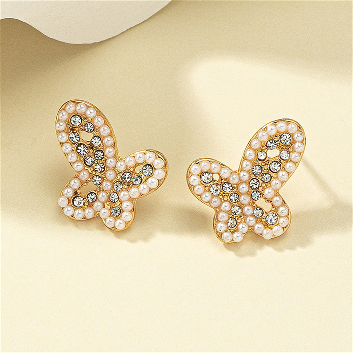 Pearl and Cubic Zirconia Butterfly Stud Earrings, stud earrings for women, elegant gift for her, detail close-up