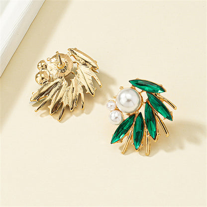 Green Crystal and Pearl 18K Gold-Plated Marquise-Cut Stud Earring, gold stud earrings for women, lifestyle look
