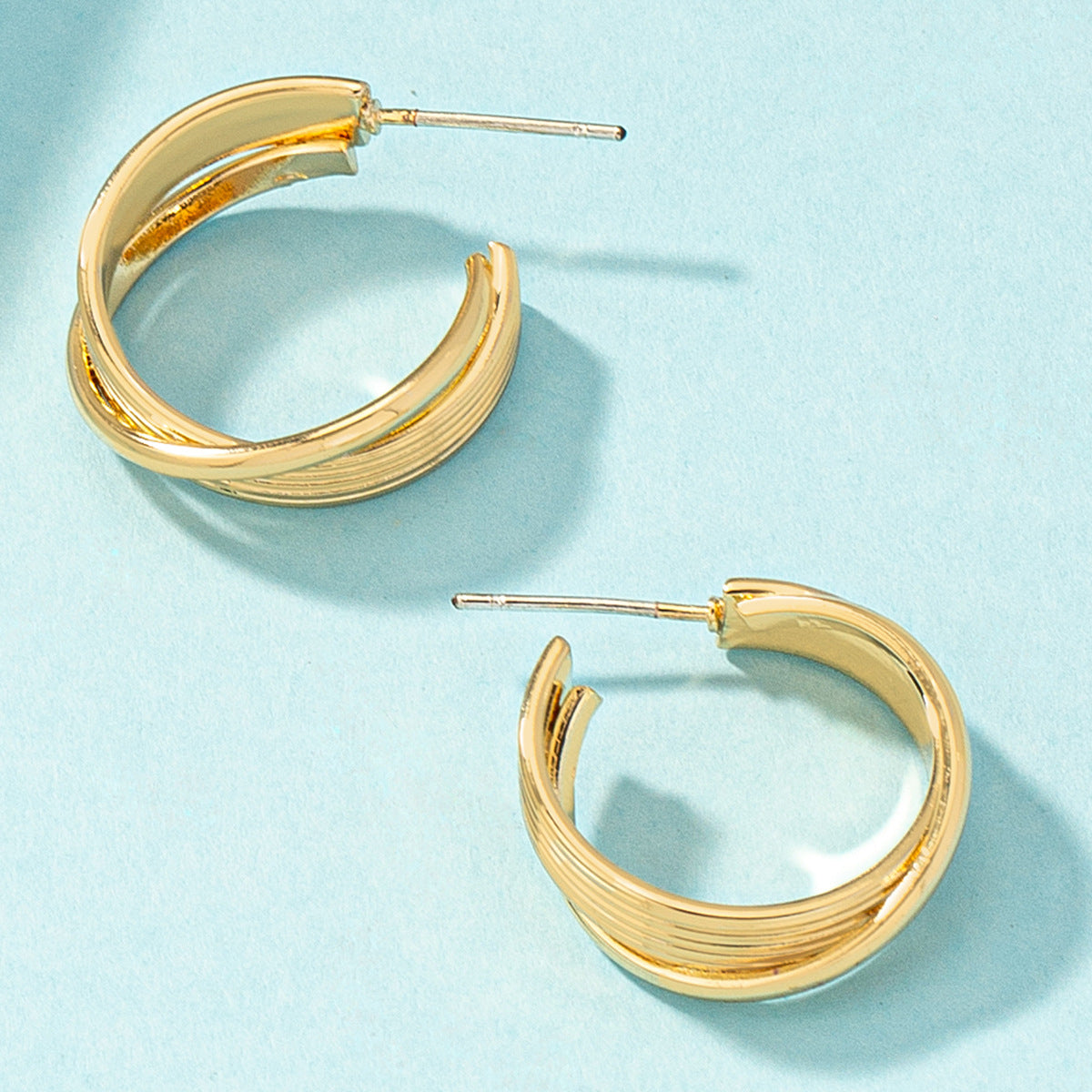 18K Gold-Plated Stripe Huggie Earrings, gold huggie earrings, dainty minimalist design, lifestyle look