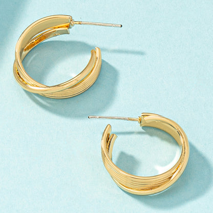 18K Gold-Plated Stripe Huggie Earrings, gold huggie earrings, dainty minimalist design, lifestyle look
