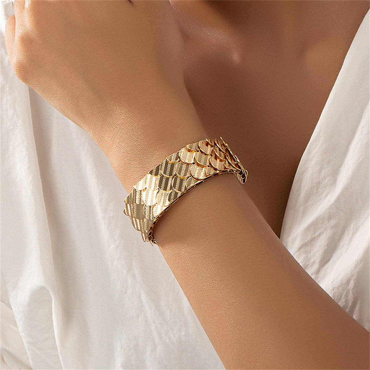18K Gold-Plated Scale Cuff Bracelet, gold bracelet for women, elegant gift for her, front view
