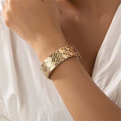 18K Gold-Plated Scale Cuff Bracelet, gold bracelet for women, elegant gift for her, front view