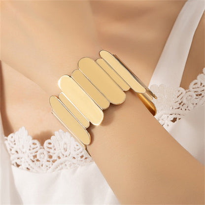 18K Gold-Plated Uneven Oval Cuff, gold bracelet for women, everyday style, styled look
