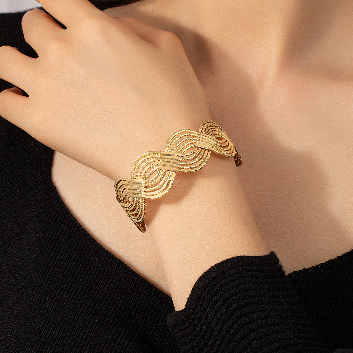 18K Gold-Plated Wave Pattern Cuff, gold bracelet for women, everyday style, styled look