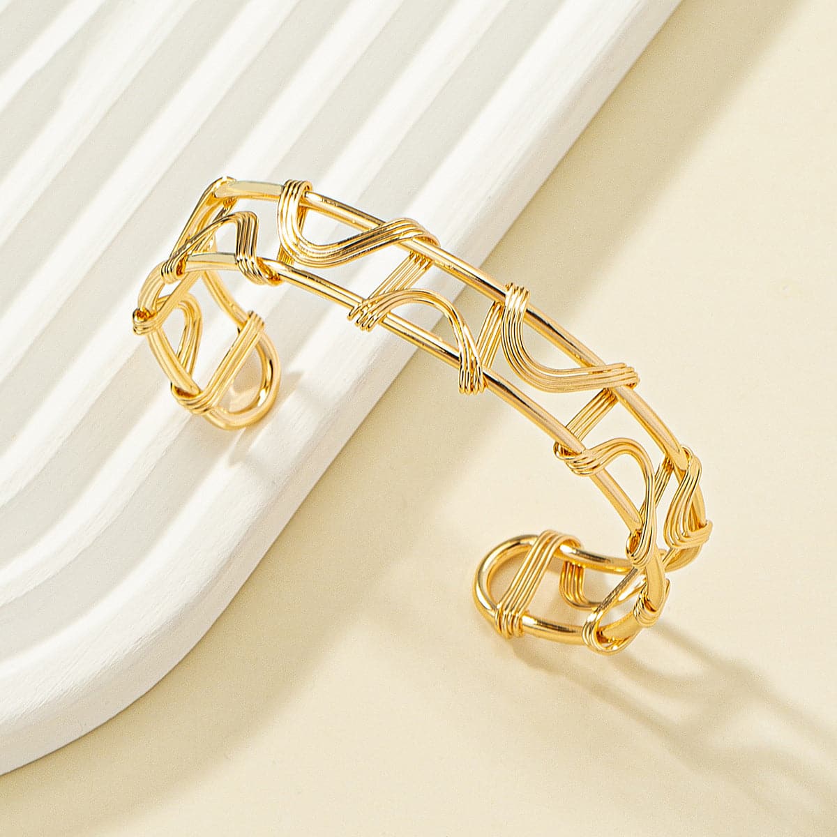 18K Gold-Plated Rattan Cuff, gold bracelet for women, everyday style, detail close-up