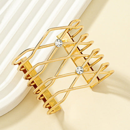 Cubic Zirconia and 18K Gold-Plated Crossing Cuff, gold bracelet for women, elegant gift for her, detail close-up