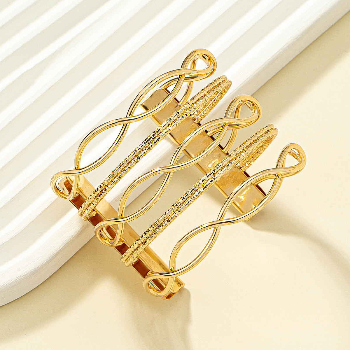 18K Gold-Plated Textured Heartbeat Layered Cuff, gold bracelet for women, vintage-inspired design, detail close-up