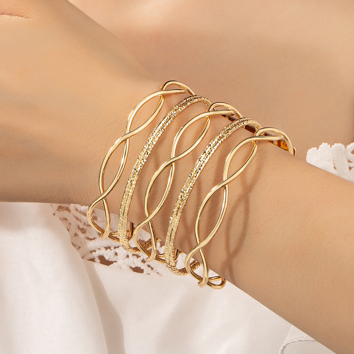 18K Gold-Plated Textured Heartbeat Layered Cuff, gold bracelet for women, vintage-inspired design, front view