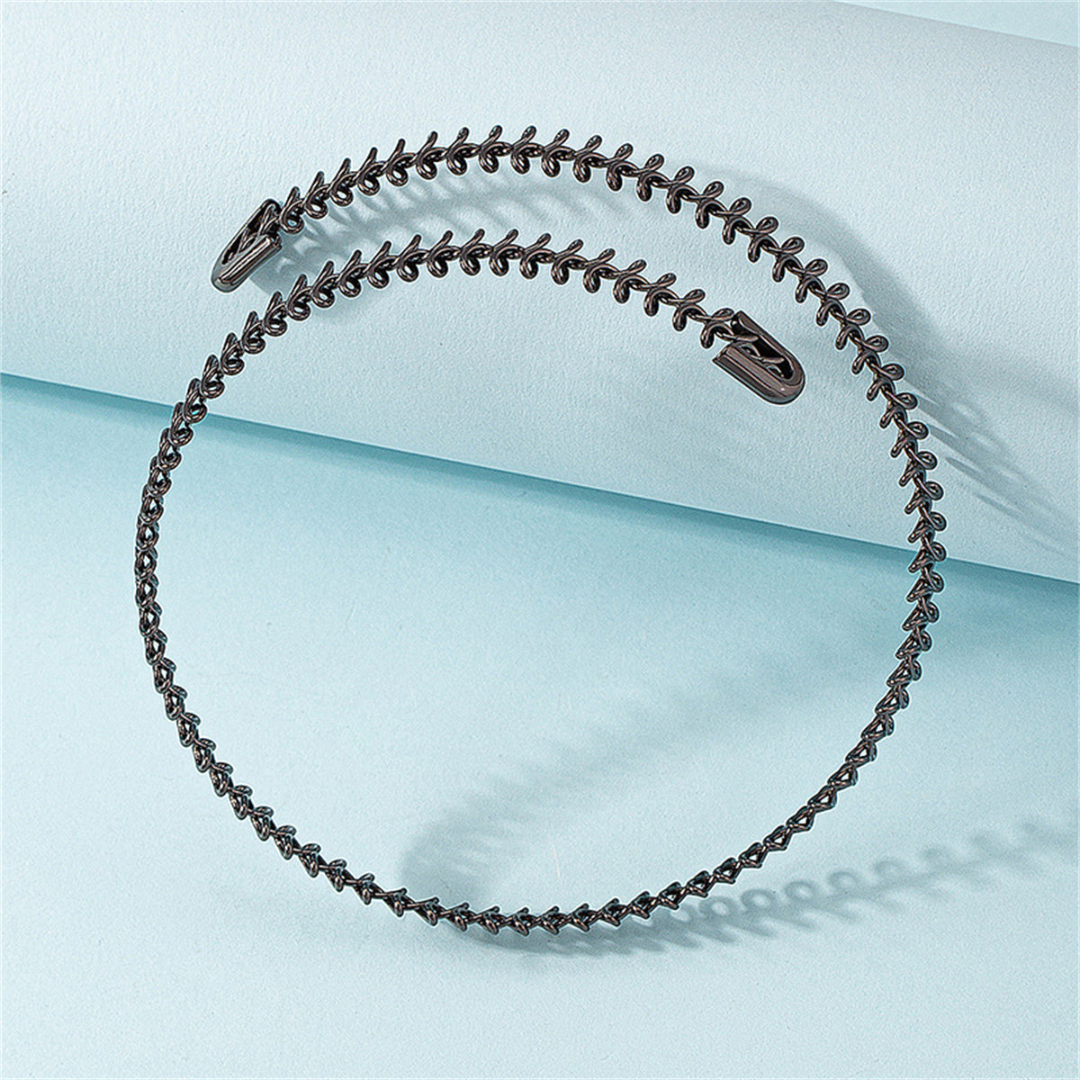 Black Fishbone Choker Necklace, chunky choker necklace, botanical inspired, detail close-up