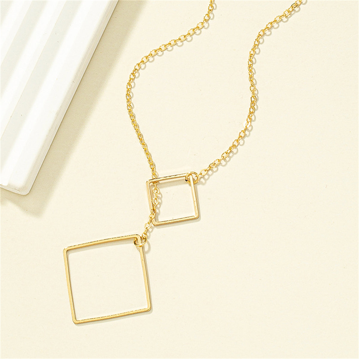 18K Gold-Plated Open Square Lariat Necklace, gold pendant necklace for women, botanical inspired, detail close-up