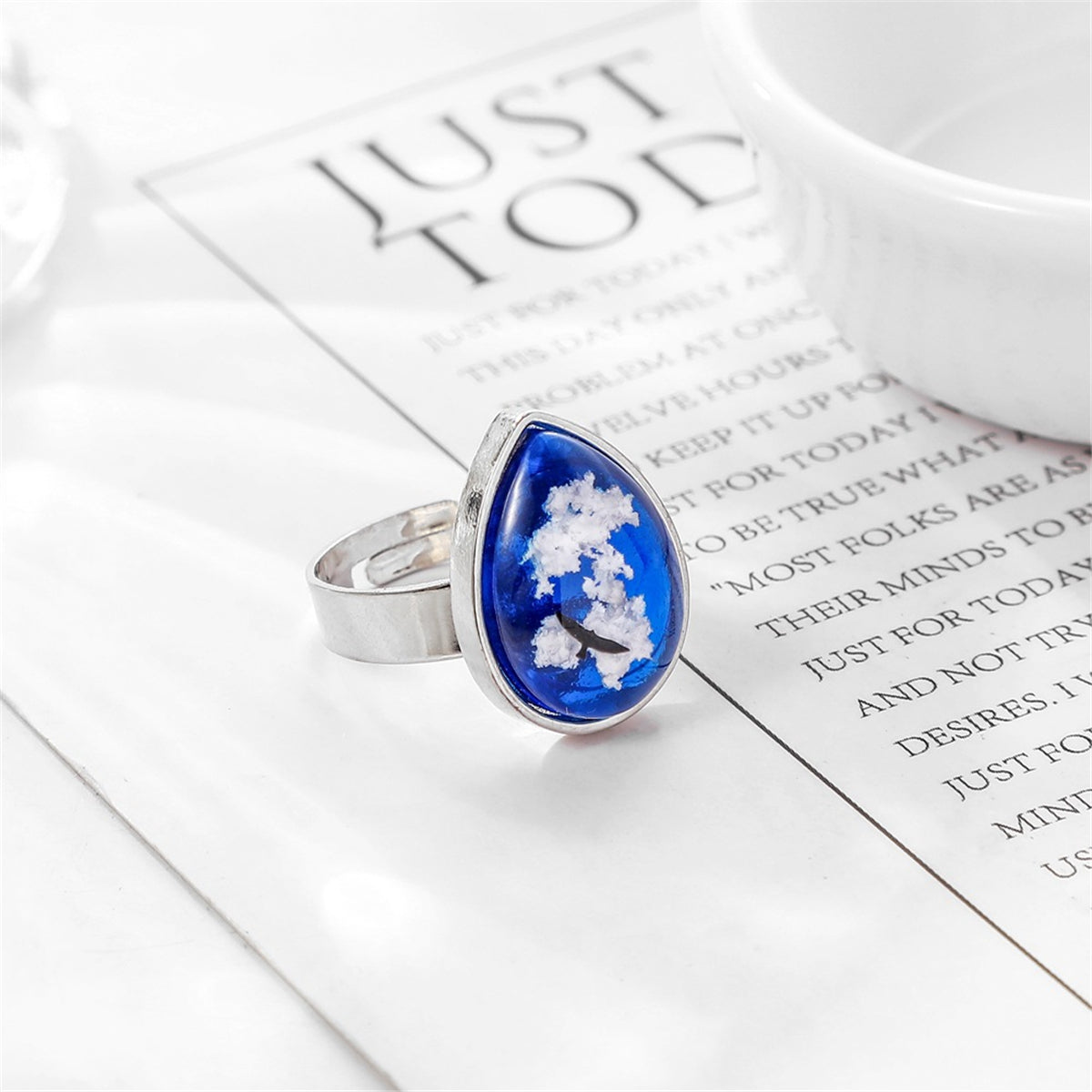 Resin Cloud Silver-Plated Round Adjustable Ring