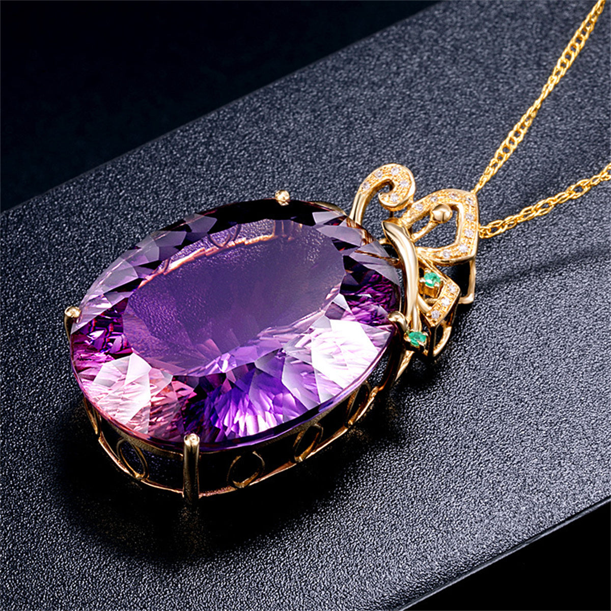 Purple Crystal and Cubic Zirconia Oval Pendant Necklace, pendant necklace for women, vintage-inspired design, detail close-up