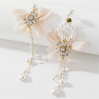 Pearl and Crystal Pearl 18K Gold-Plated Bow Flower Tassel Drop Earrings, gold drop earrings for women, detail close-up