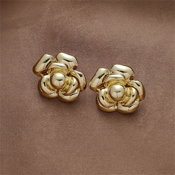 18k Gold-Plated Flower Stud Earrings