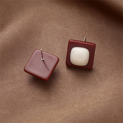 White and Red Resin Square Stud Earrings, stud earrings for women, dainty minimalist design, lifestyle look