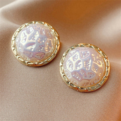 Iridescent Pearl and 18K Gold-Plated Hammered Round Stud Earrings, gold stud earrings for women, everyday style, side view