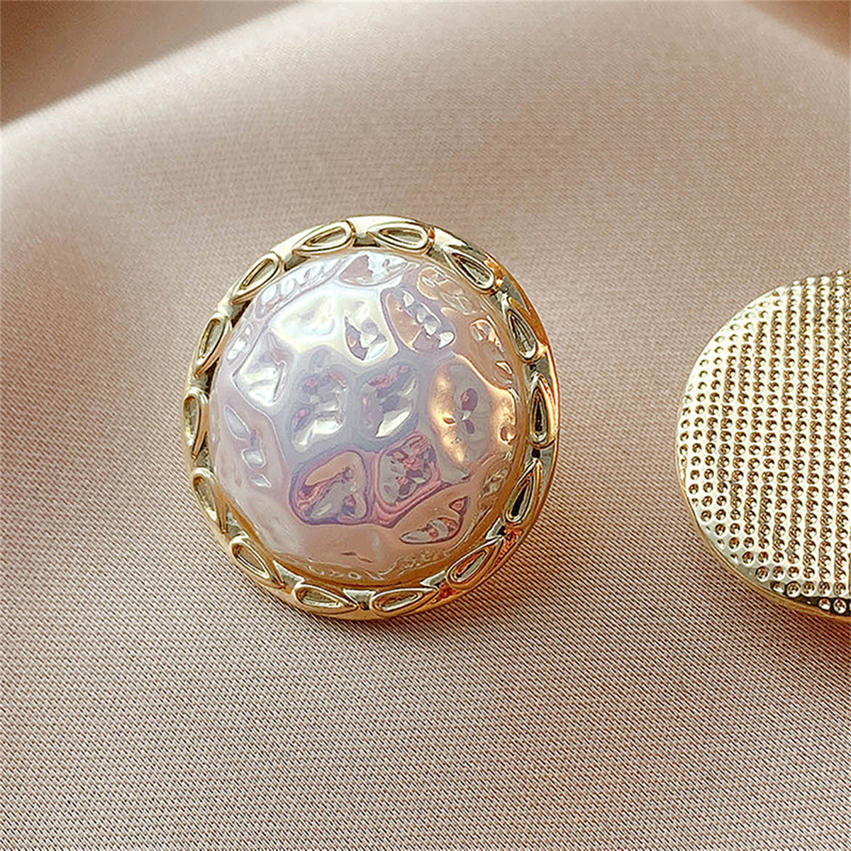 Iridescent Pearl and 18K Gold-Plated Hammered Round Stud Earrings, gold stud earrings for women, detail close-up