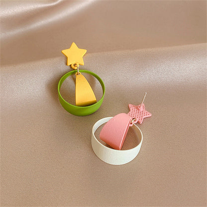 Yellow and Pink Mismatch Star Circle Drop Earrings, drop earrings for women, vintage-inspired design, detail close-up