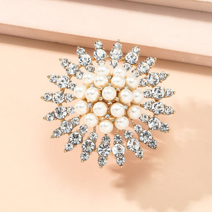 Cubic Zirconia and Pearl 18K Gold-Plated Floral Statement Ring, gold statement rings for women, lifestyle look