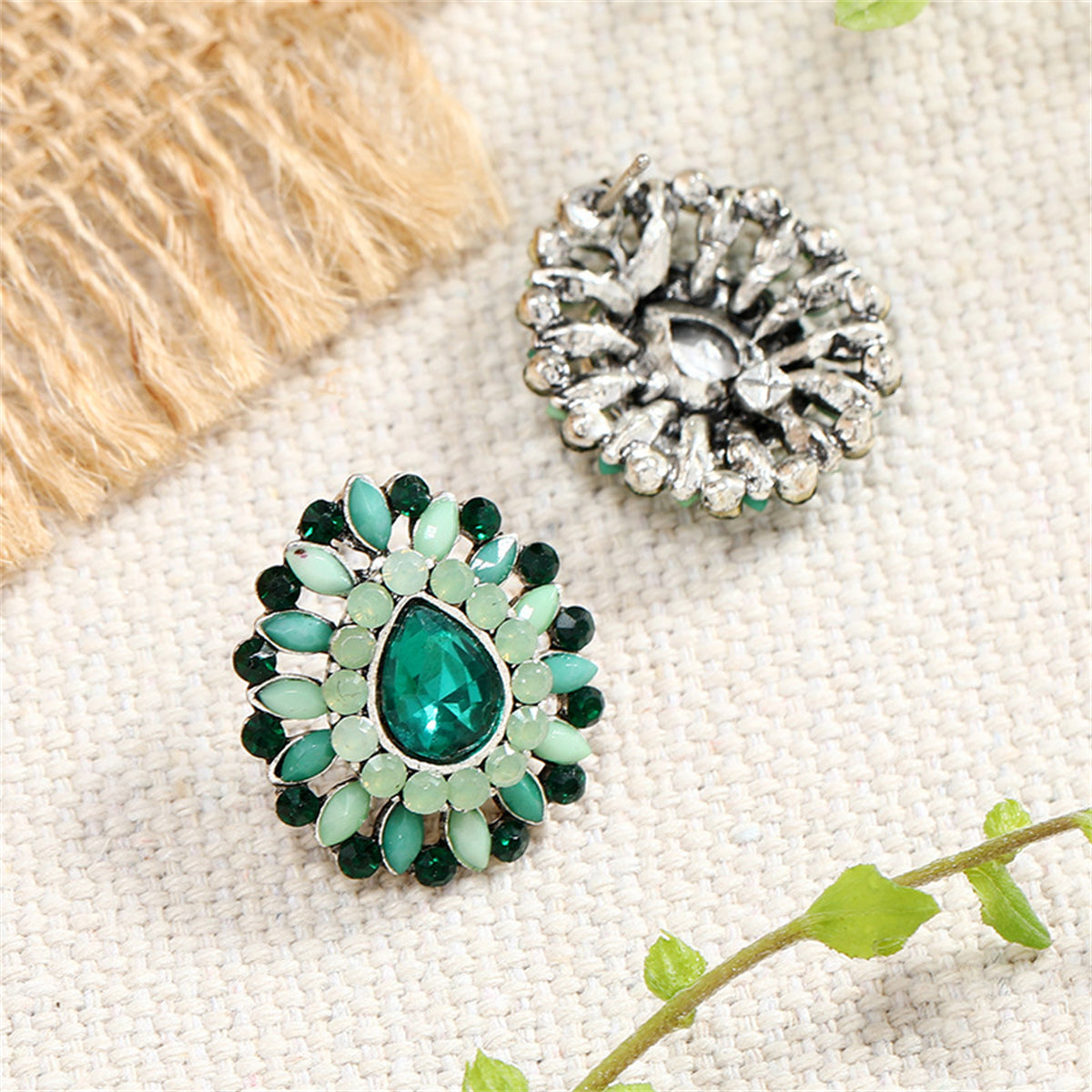 Green Crystal and Cubic Zirconia Stud Earrings, stud earrings for women, vintage-inspired design, detail close-up