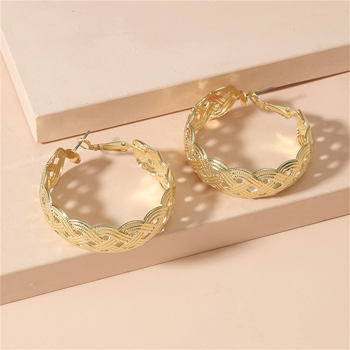 18K Gold-Plated Weaving Hoop Earrings, dainty minimalist design, detail close-up