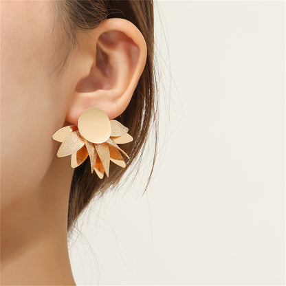 18K Gold-Plated Petals Stud Earrings, gold stud earrings for women, vintage-inspired design, side view