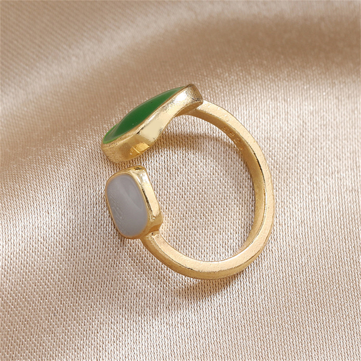 Green Enamel and 18K Gold-Plated Square Bypass Ring, gold statement rings for women, elegant gift for her, lifestyle look