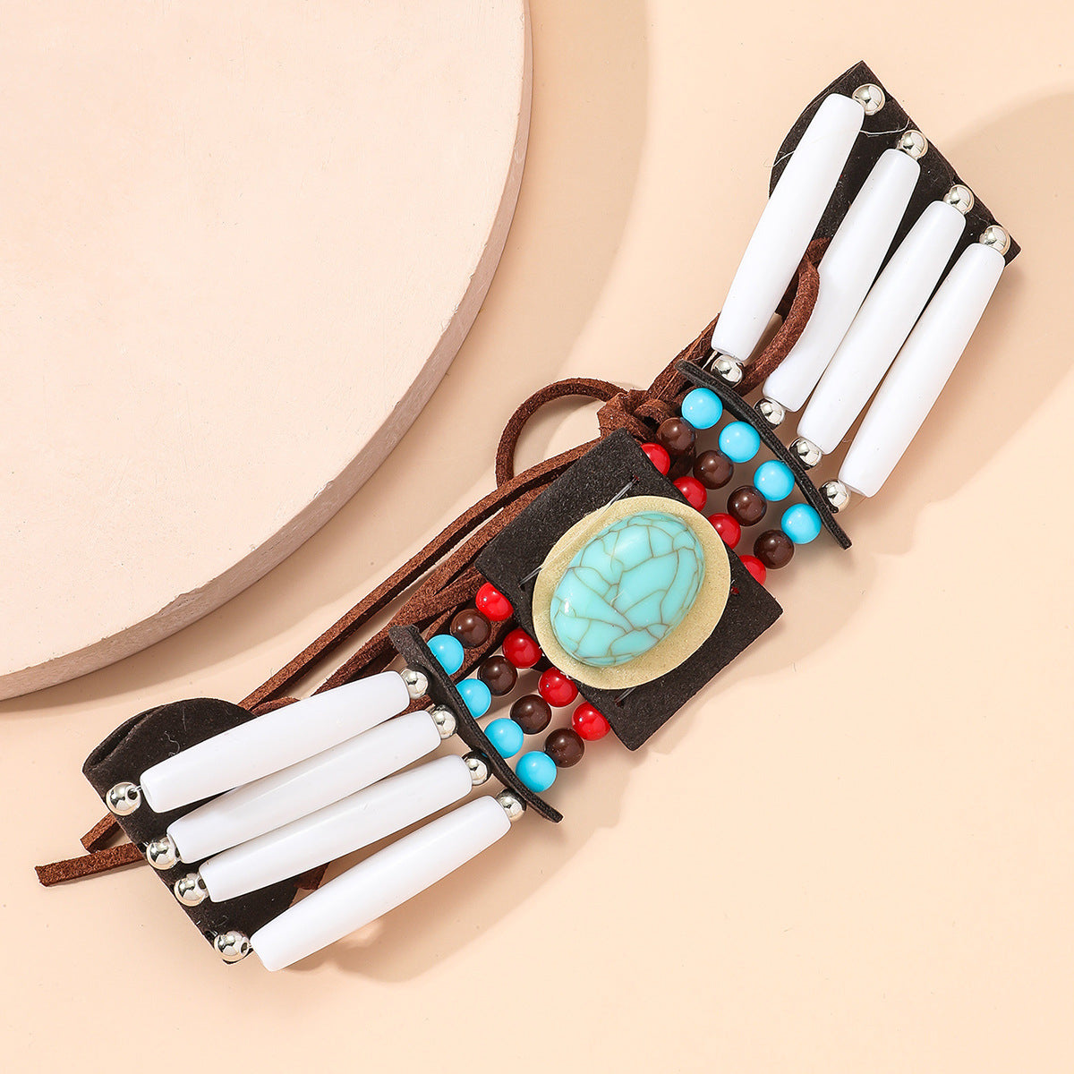 White and Turquoise Boho-Style Choker Necklace, chunky choker necklace, everyday style, lifestyle look