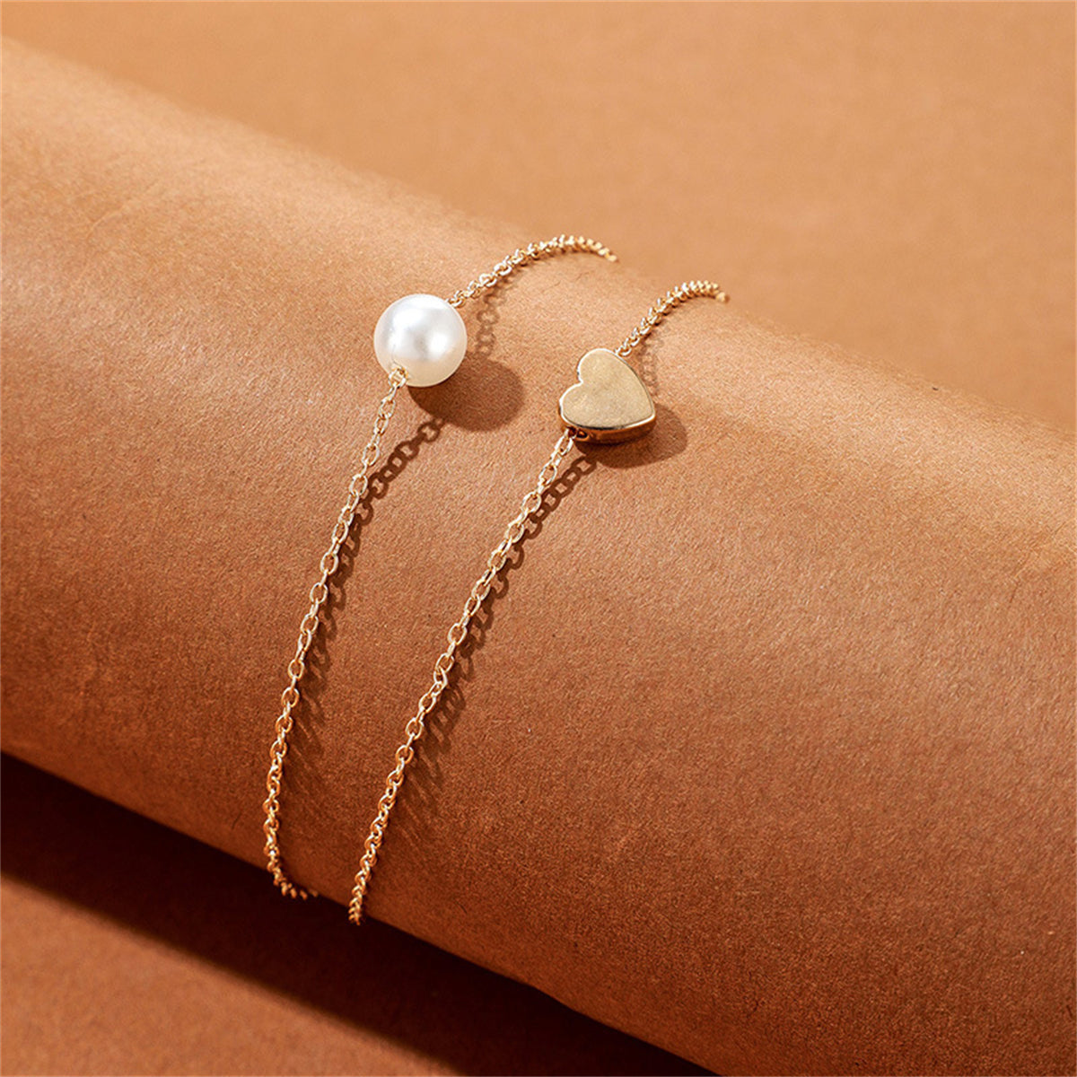 Pearl and 18K Gold-Plated Heart Layered Anklet, gold anklet bracelet, everyday style, lifestyle look