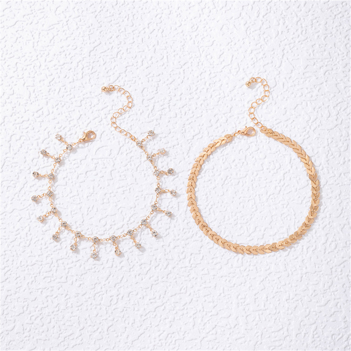 Cubic Zirconia and 18K Gold-Plated Wheat Anklet Set, jewelry gift sets for women, elegant gift for her, detail close-up