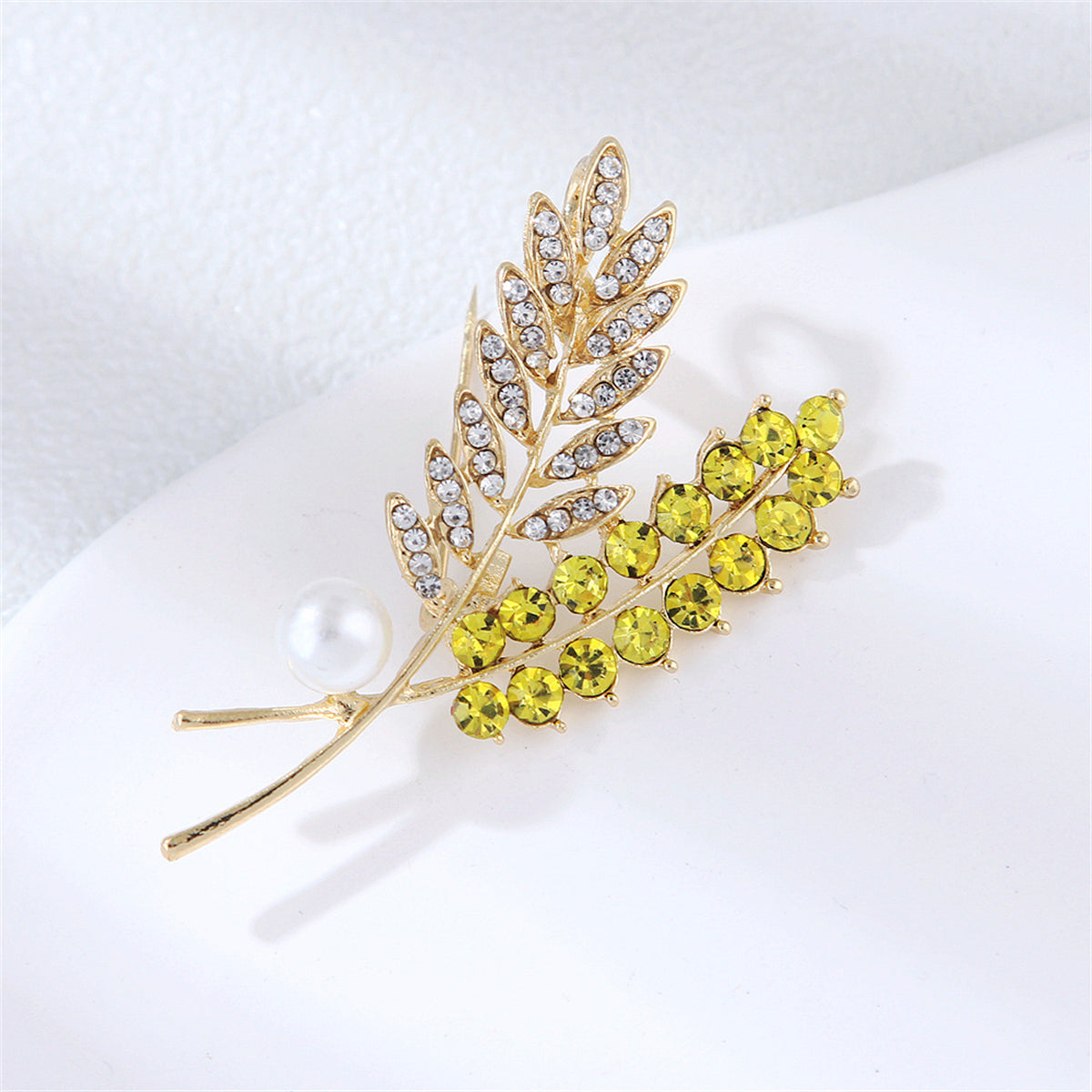 Cubic Zirconia and Pearl 18K Gold-Plated Wheat Brooch, gold brooch pin, dainty minimalist design, styled look