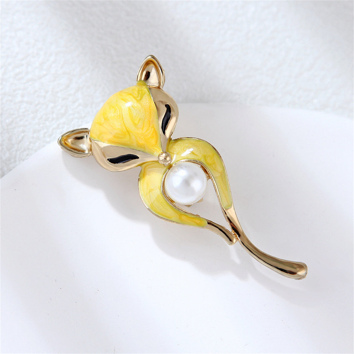 Pearl and Enamel 18K Gold-Plated Fox Brooch, gold brooch pin, elegant gift for her, side view