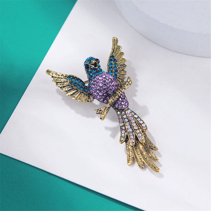 Purple Cubic Zirconia and 18K Gold-Plated Eagle Brooch, gold brooch pin, vintage-inspired design, lifestyle look