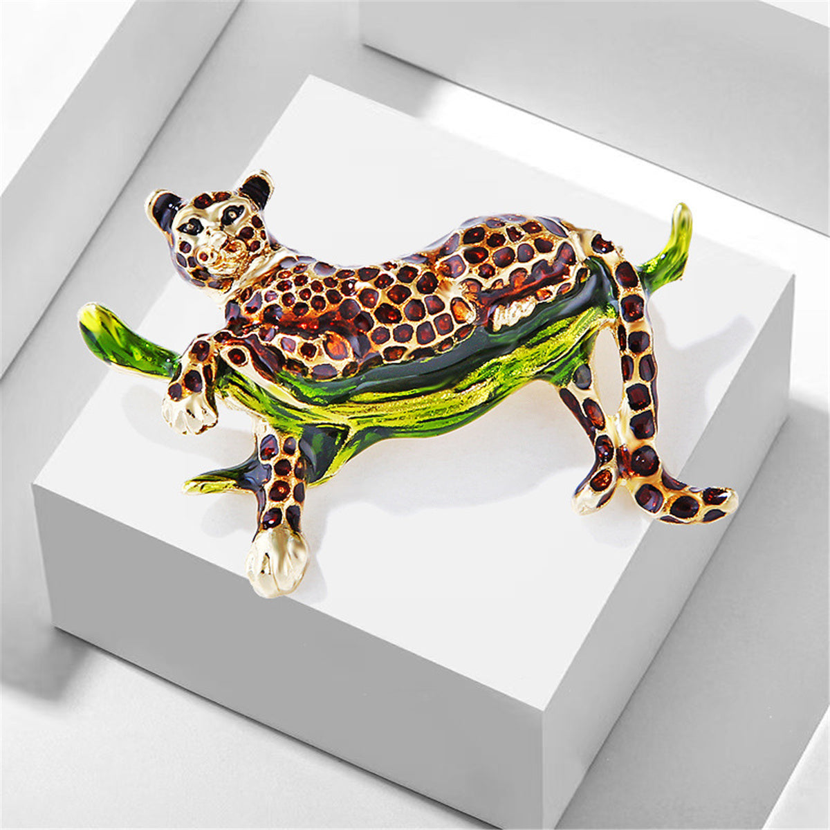 Green Enamel and 18K Gold-Plated Leopard Brooch, gold brooch pin, elegant gift for her, side view