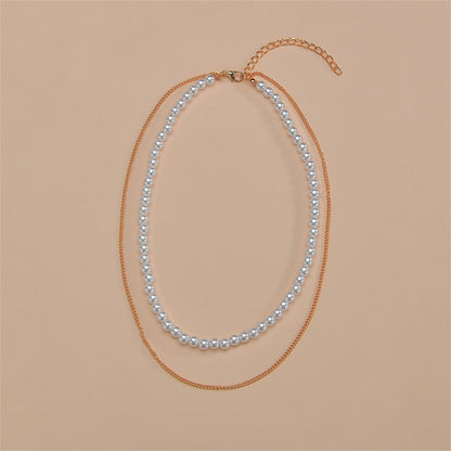 Pearl and 18K Gold-Plated Layered Necklace, gold pendant necklace for women, everyday style, lifestyle look