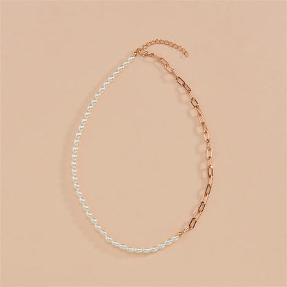 Pearl and 18K Gold-Plated Chain Link Necklace, gold pendant necklace for women, elegant gift for her, lifestyle look