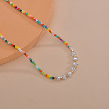Pearl and Red Multicolor Howlite 18K Gold-Plated Choker Necklace, chunky gold choker necklace, detail close-up