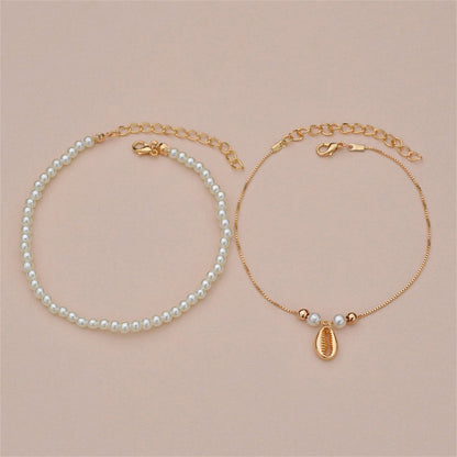Pearl and 18K Gold-Plated Shell Charm Anklet Set, jewelry gift sets for women, everyday style, detail close-up