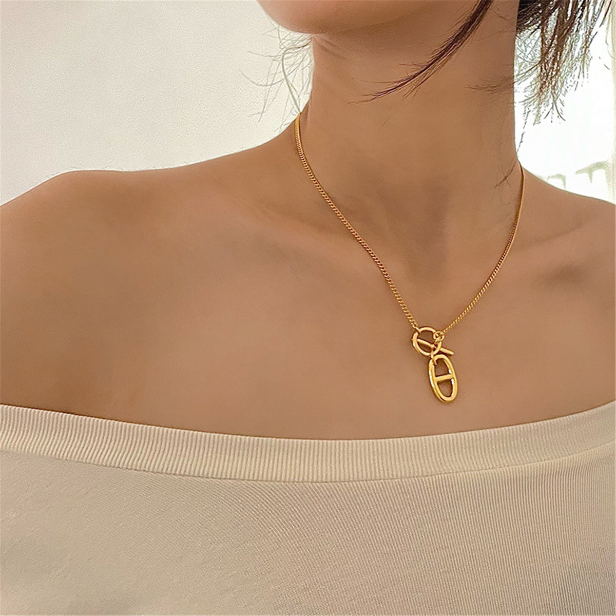 18K Gold-Plated Oval Pendant Necklace, gold pendant necklace for women, dainty minimalist design, lifestyle look
