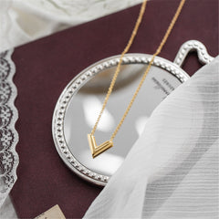 Stunning 18K gold-plated 'V' necklace, adding a touch of elegance to your jewelry collection.