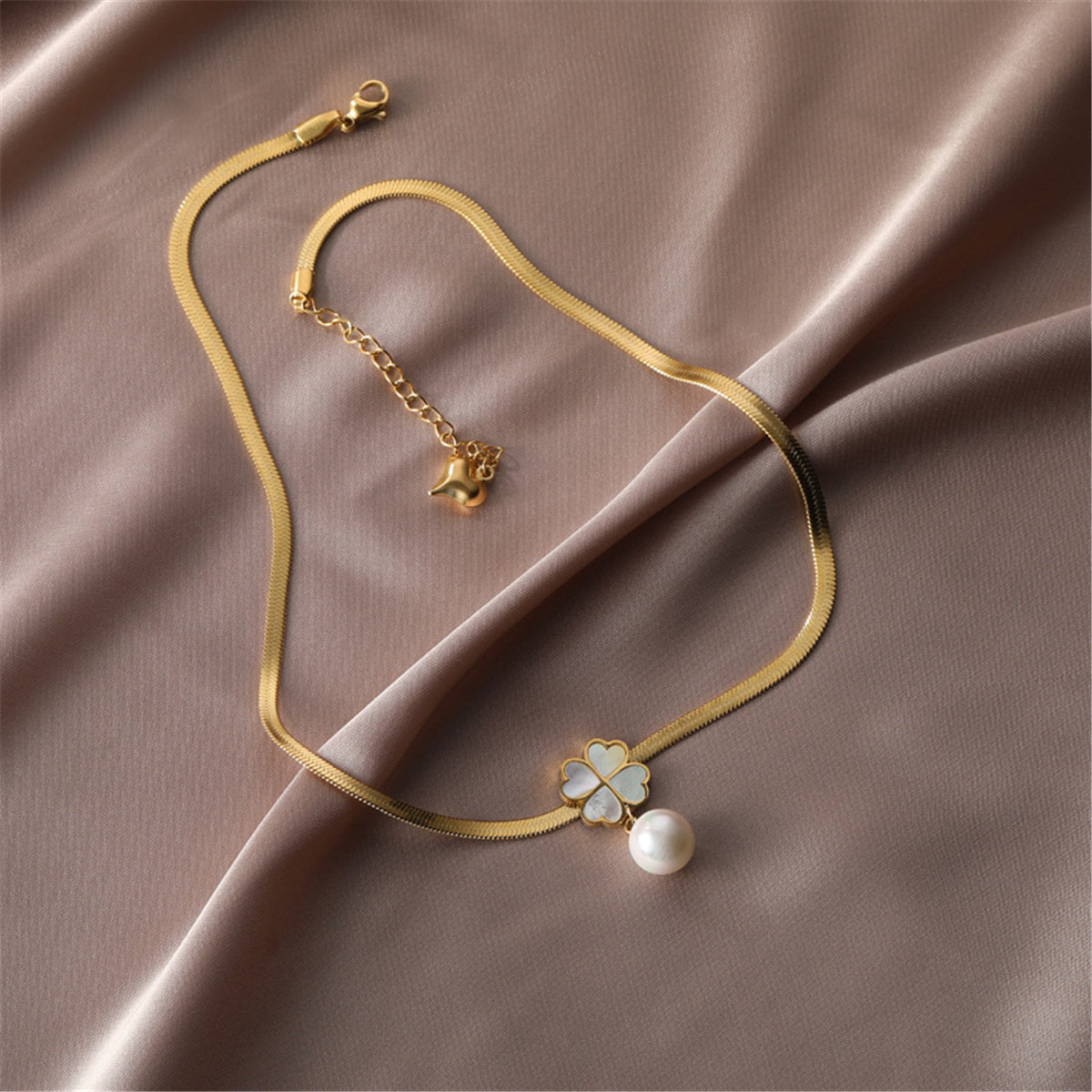 Pearl and Shell 18K Gold-Plated Clover Pendant Necklace, gold pendant necklace for women, styled look