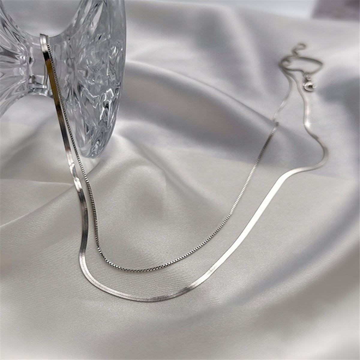 Silver-Plated Snake Chain Layered Necklace, silver pendant necklace for women, vintage-inspired design, lifestyle look