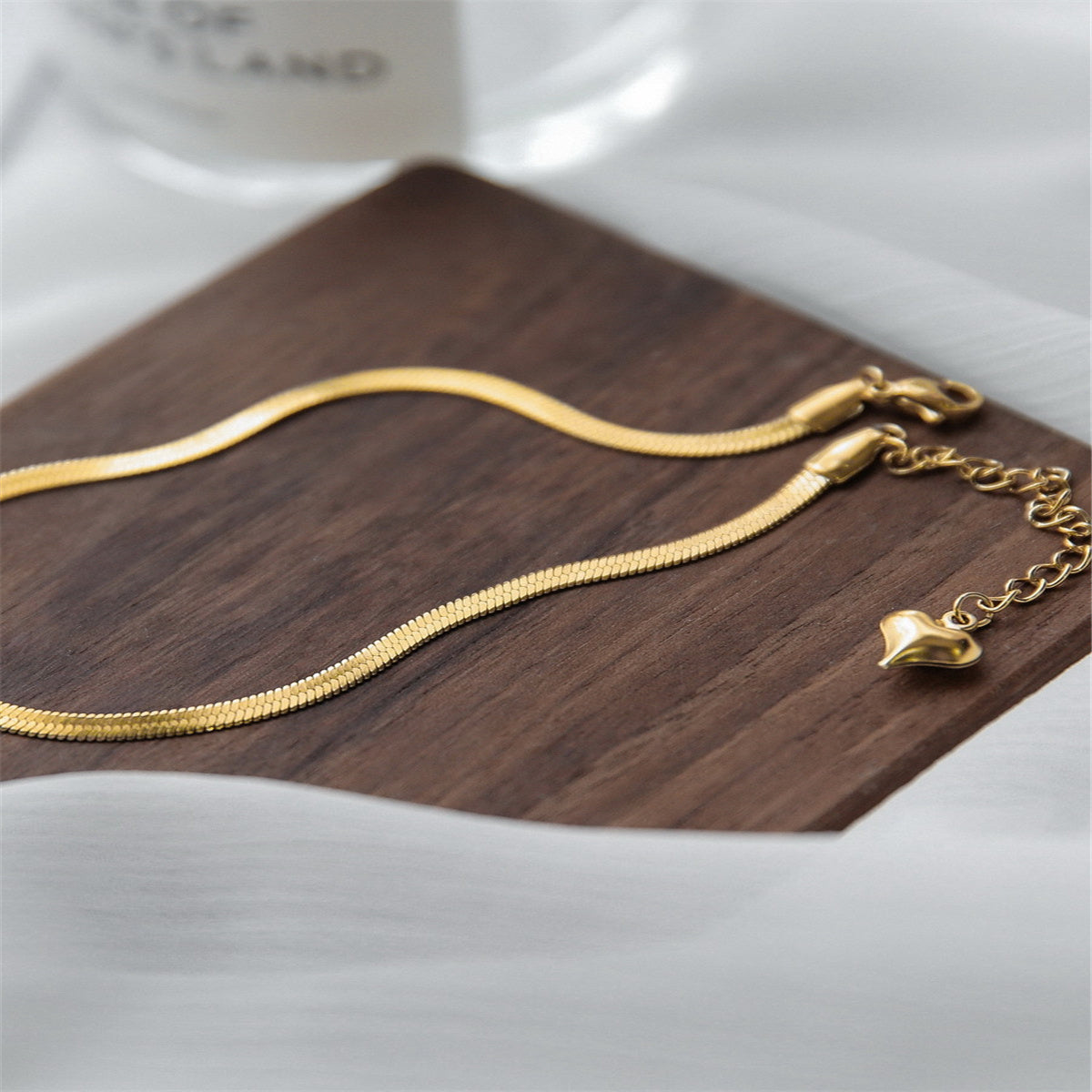 18K Gold-Plated Heart Snake Chain Anklet, gold anklet bracelet, everyday style, lifestyle look