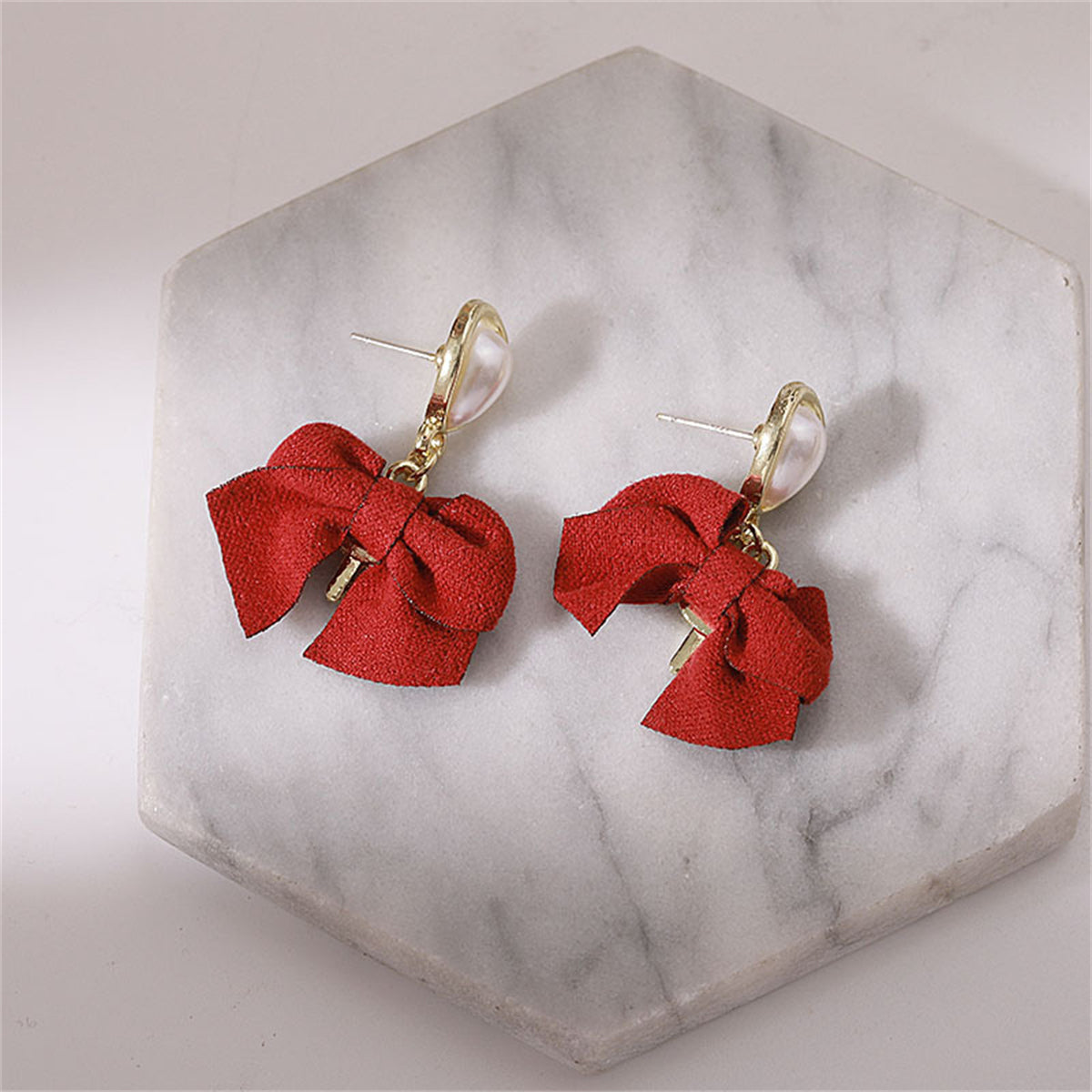 Pearl and Polyster 18K Gold-Plated Bow Drop Earring, gold drop earrings for women, dainty minimalist design, detail close-up