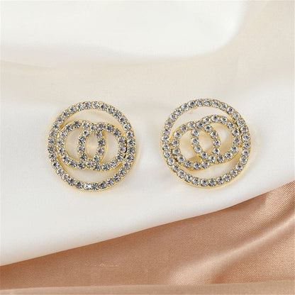 Cubic Zirconia and 18K Gold-Plated Pavé Linked Circle Stud Earrings, gold stud earrings for women, detail close-up