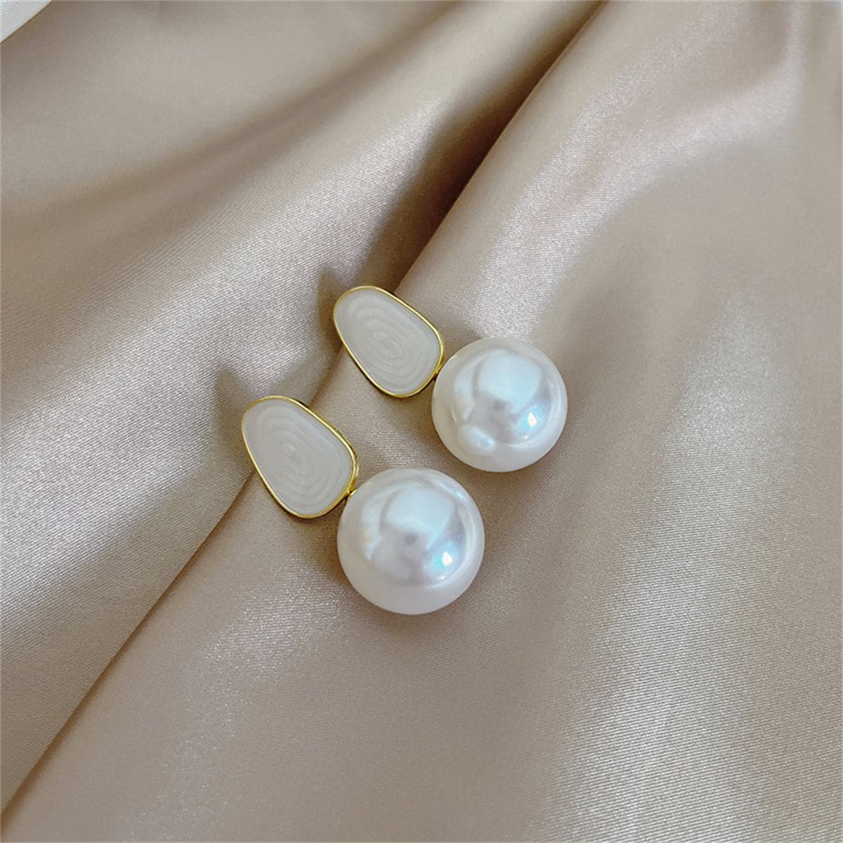 Pearl and Enamel 18K Gold-Plated Abstract Drop Earrings, gold drop earrings for women, elegant gift for her, front view