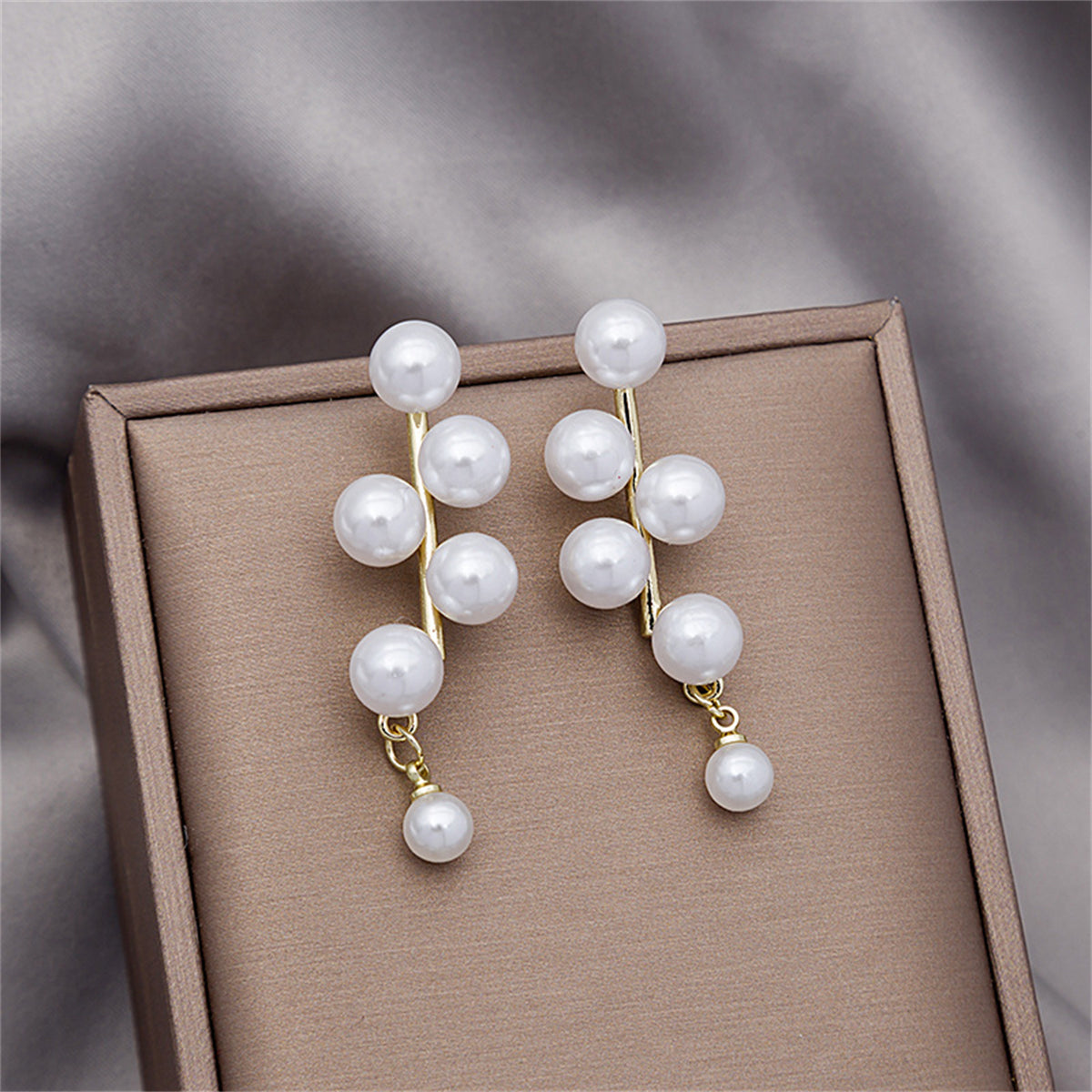 Pearl and 18K Gold-Plated Drop Earrings, gold drop earrings for women, elegant gift for her, front view